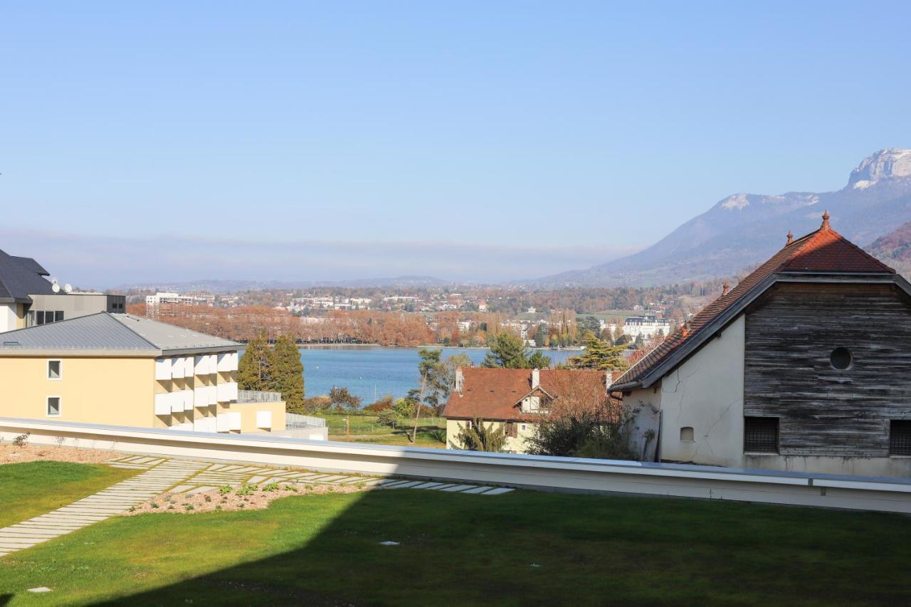 Le Lac Au Bout De La Rue - Garage Et Balcon A Deux Pas Du Centre Annecy Dış mekan fotoğraf